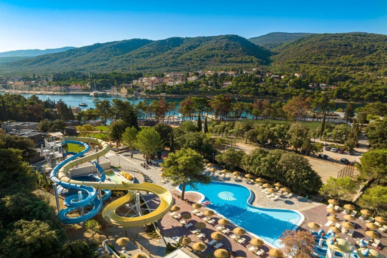 Trim Sunny Apartments By Valamar Stari Grad  Kültér fotó
