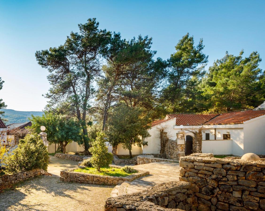 Trim Sunny Apartments By Valamar Stari Grad  Kültér fotó